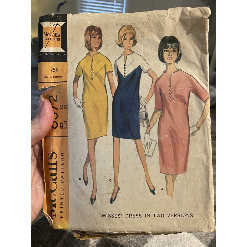 Vintage 1966 McCalls Dress Pattern 8572 Size 10 Cut Complete 60s Mod Misses